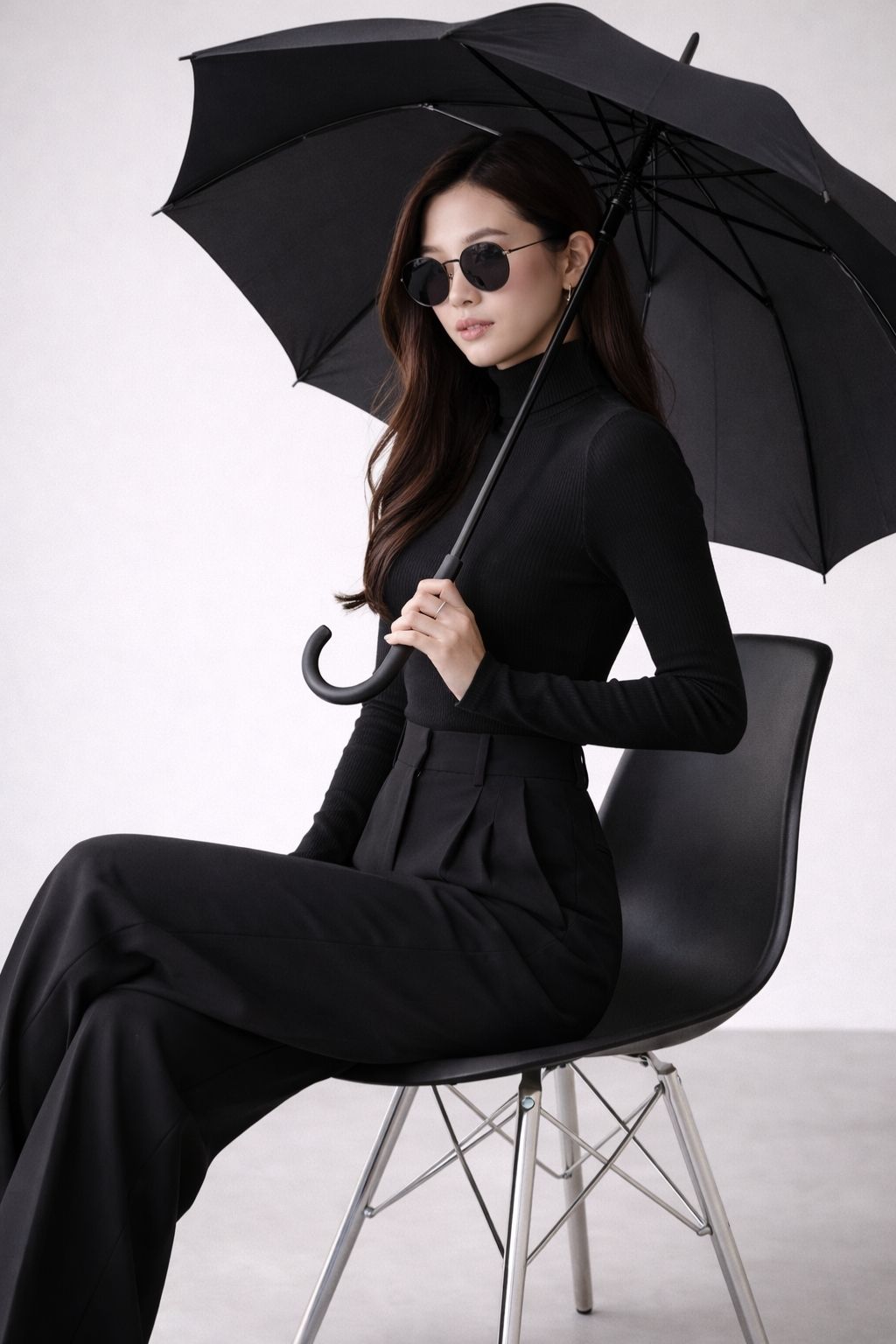 Ultra Luxury Black High-Waist Women Trousers