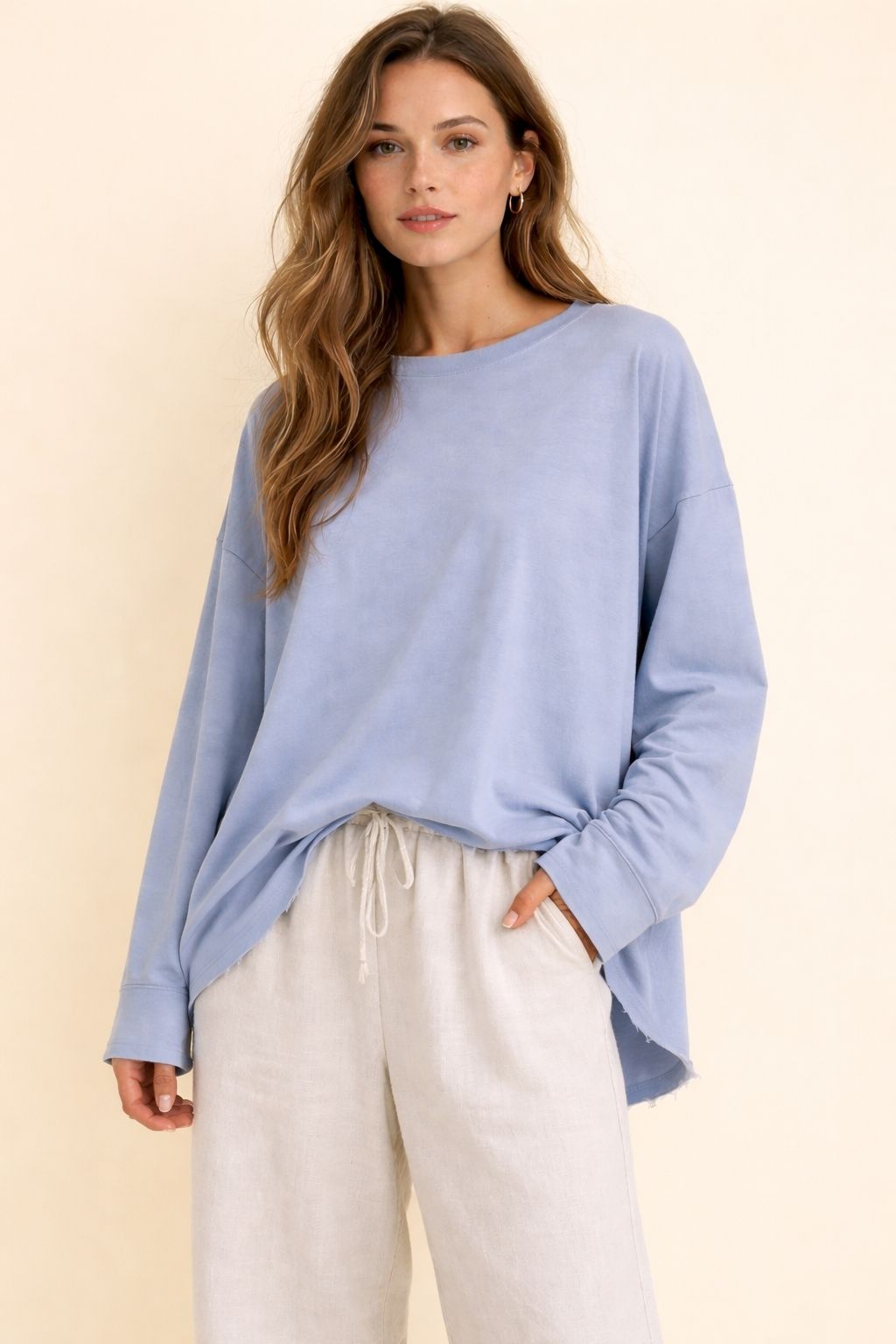 Women’s Oversized Long Sleeve T-Shirt – Relaxed Fit Minimal Basic Top