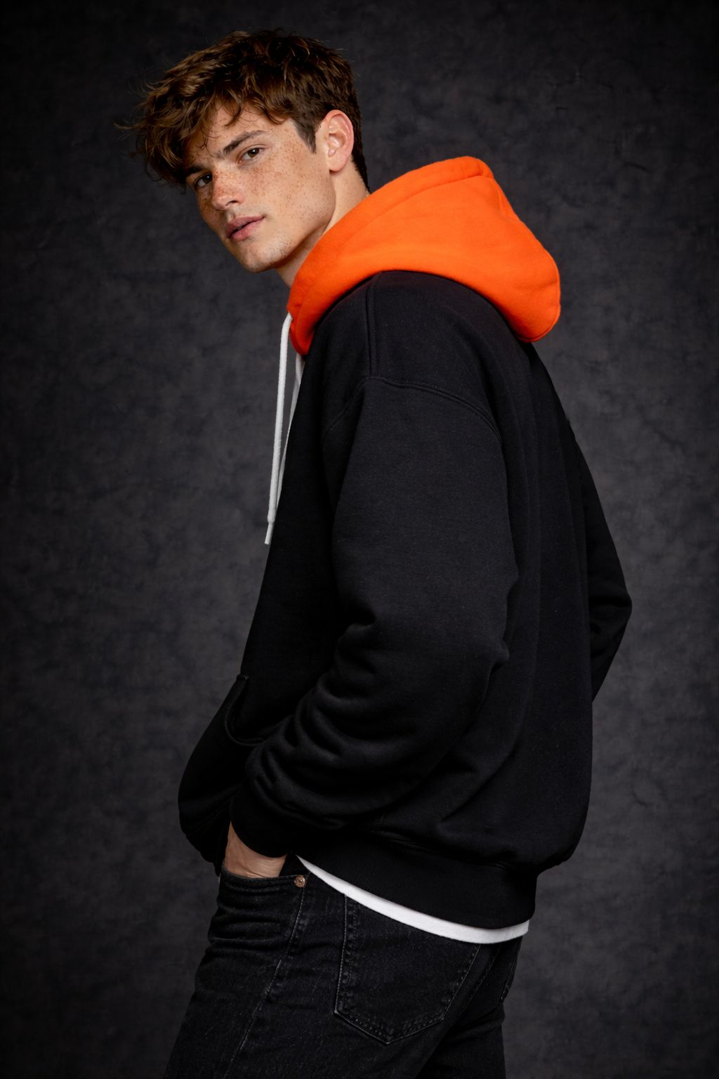 Oversized Black Hoodie Premium Street Fit