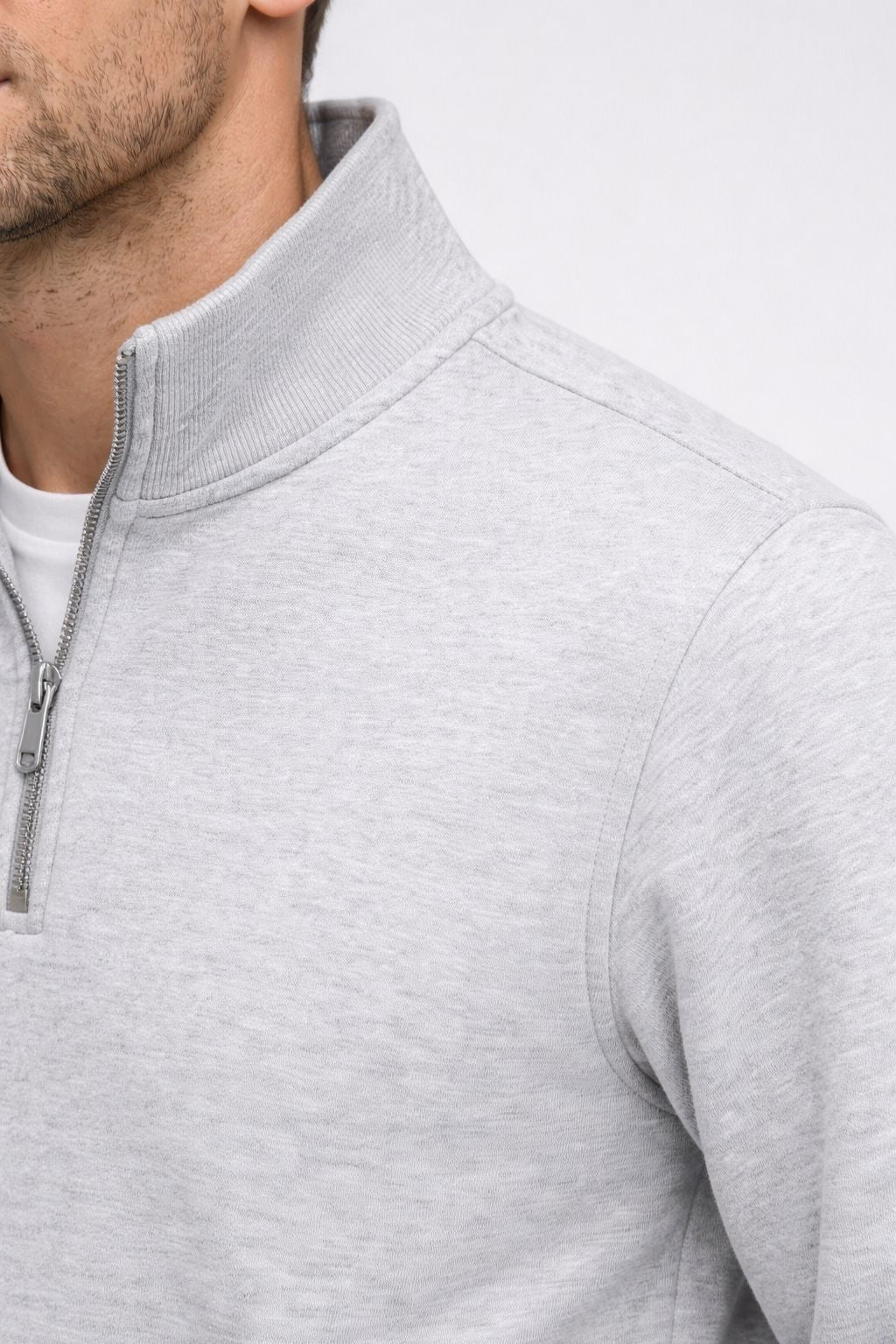 Men’s Grey Essential Quarter-Zip Sweatshirt