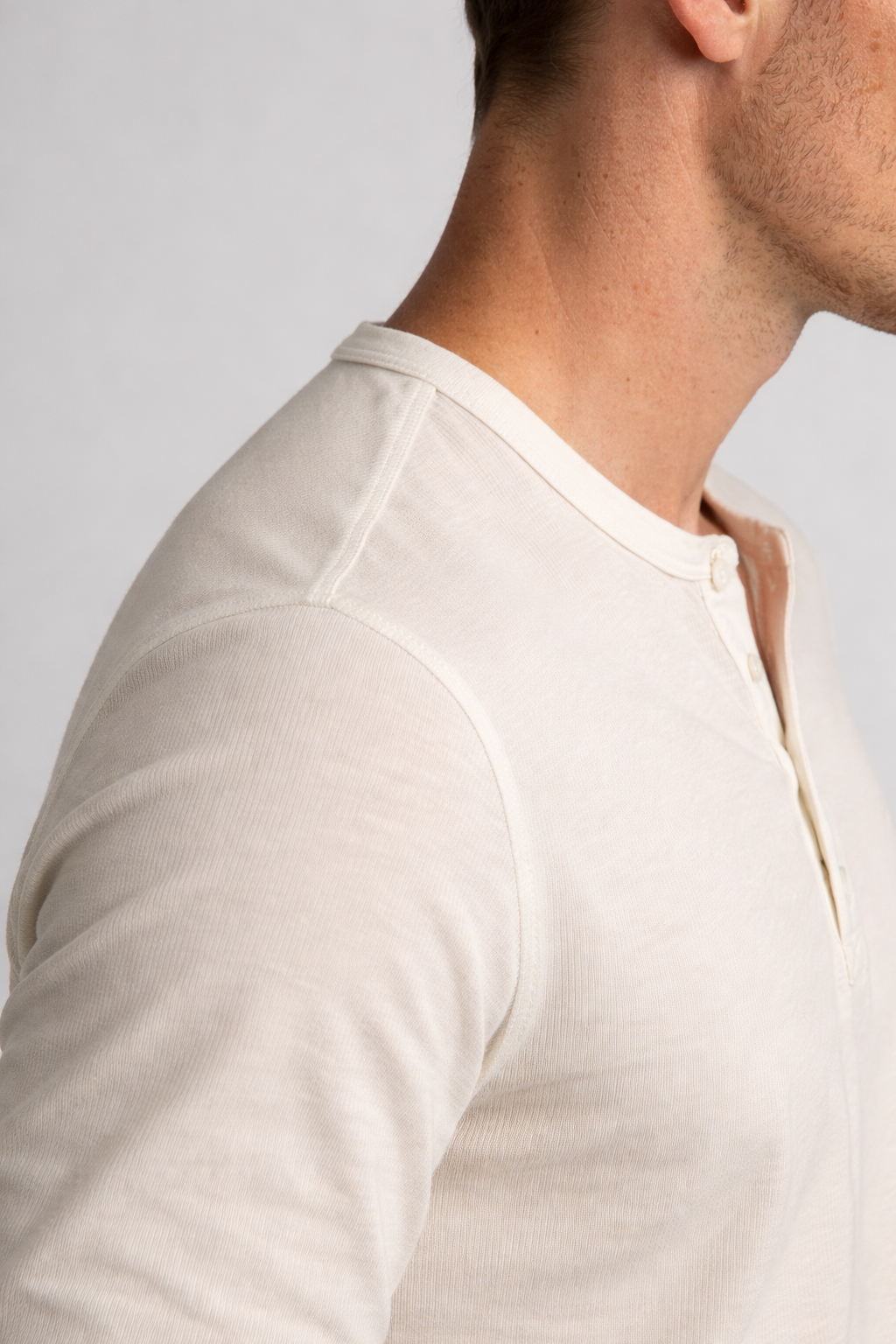 Men’s Off-White Henley Neck Full Sleeve T-Shirt